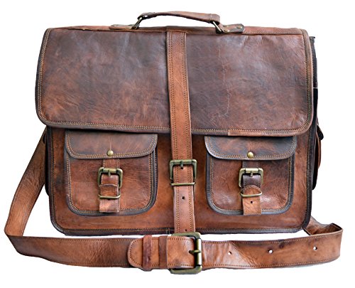 Bolso mensajero de cuero encerado marrón oscuro, para un look retro, vintage y aventurero, con sus 2 bolsillos simétricos frontales y laterales.